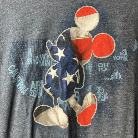 DISNEY PATRIOTIC MICKEY MOUSE T SHIRT SIZE LARGE MAP OF UNITED STATES BLUE - Picture 3 of 10